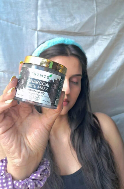 Activated Charcoal Face Mask – Deep Pore Cleansing, Blackhead Removal, Detoxifying & Purifying Clay Mask for Clear, Oil-Free Matte Skin – 100g